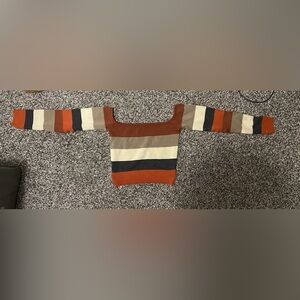 Fashionnova off shoulder/belly shirt sweater